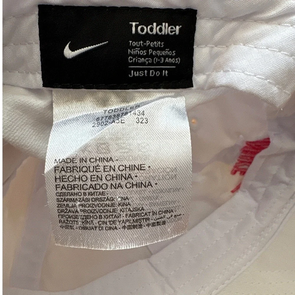 Nike Baseball Cap Toddler‎ White Good Embroidered Logo Hat SIZE Toddler